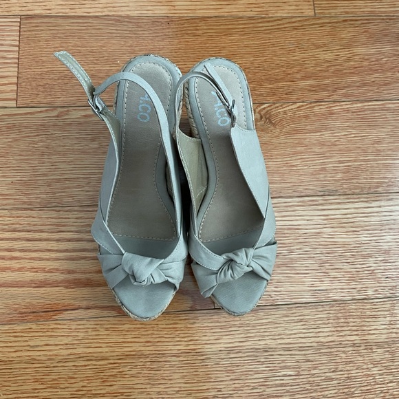 Aco heels - Picture 3 of 6